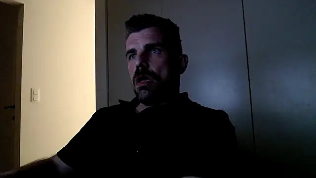 Snapshot of mrbigballs chatting on 30, 4, 2026 mrbigballs online show from 30, 4, 2026