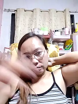 Snapshot of asianwet4u chatting on 7, 2, 2025 asianwet4u online show from 7, 2, 2025