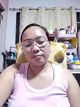 Snapshot of asianwet4u chatting on 8, 2, 2025 asianwet4u online show from 8, 2, 2025