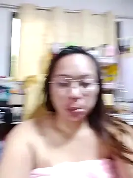 Snapshot of asianwet4u chatting on 14, 2, 2025 asianwet4u online show from 14, 2, 2025