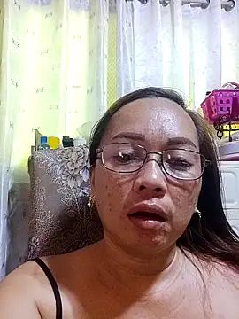 Snapshot of asianwet4u chatting on 16, 10, 2025 asianwet4u online show from 16, 10, 2025