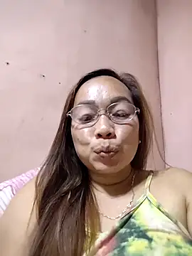 Snapshot of asianwet4u chatting on 16, 12, 2025 asianwet4u online show from 16, 12, 2025