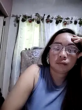 Snapshot of asianwet4u chatting on 18, 12, 2025 asianwet4u online show from 18, 12, 2025