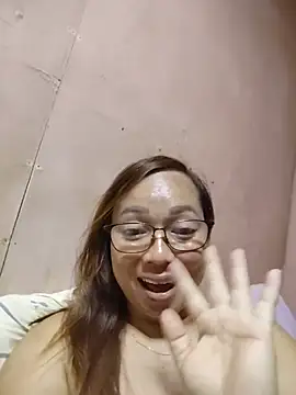 Snapshot of asianwet4u chatting on 14, 6, 2026 asianwet4u online show from 14, 6, 2026