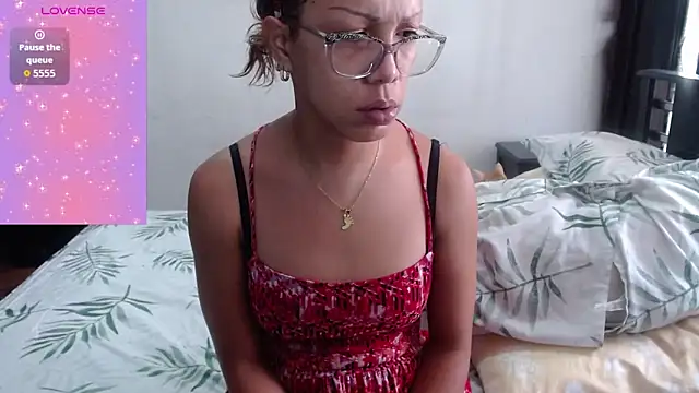 sensual nataliee online show from 16, 4, 2026