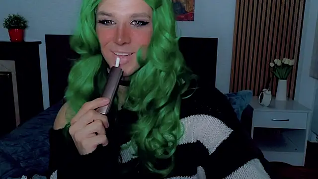 Snapshot of HelenSpellman chatting on 1, 7, 2026 HelenSpellman online show from 1, 7, 2026