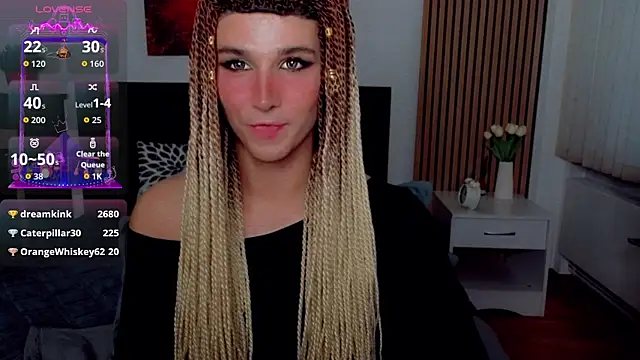 Snapshot of HelenSpellman chatting on 14, 7, 2026 HelenSpellman online show from 14, 7, 2026