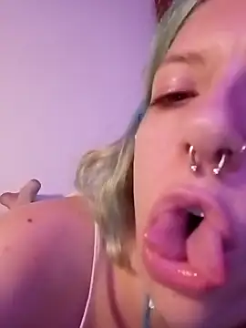 Snapshot of Rabit_Snake chatting on 28, 1, 2025 Rabit Snake online show from 28, 1, 2025