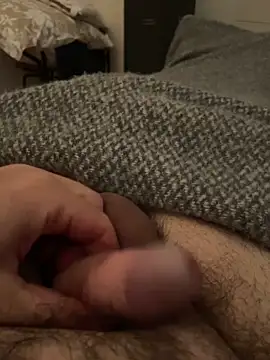 ANONIMO7735 online show from 11, 2, 2026