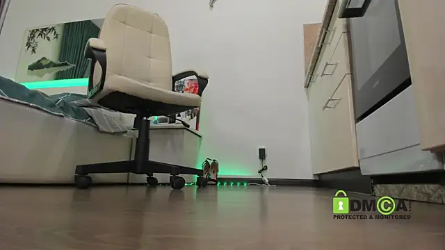 SonyaParadise online show from 31, 1, 2025