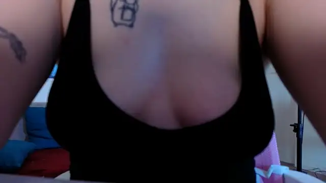 MilenaSaint online show from 26, 1, 2025