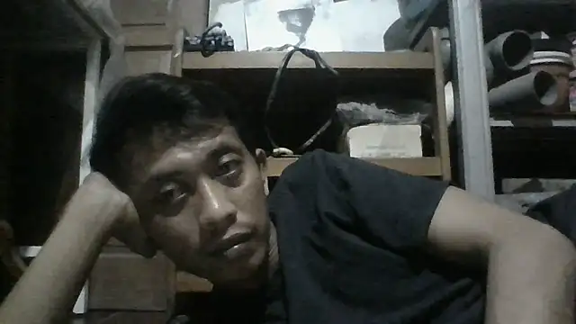 Snapshot of ditiya18 chatting on 10, 11, 2025 ditiya18 online show from 10, 11, 2025