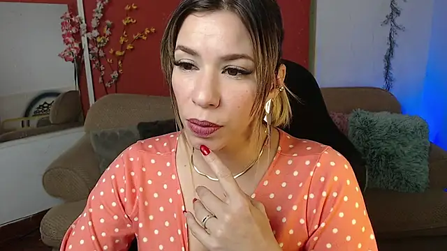 Snapshot of ms_sofia_x chatting on 23, 12, 2024 ms sofia x online show from 23, 12, 2024