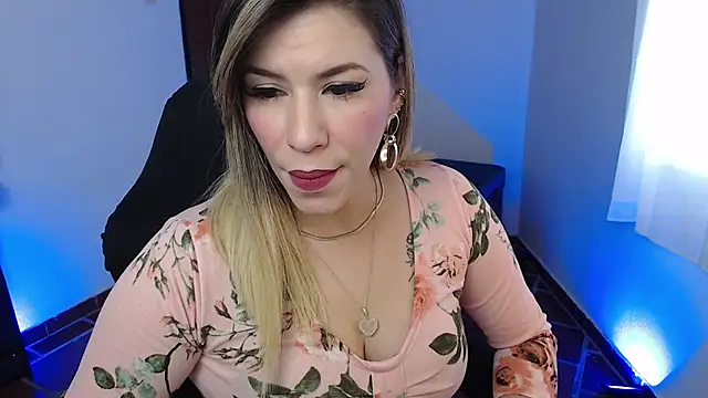 Snapshot of ms_sofia_x chatting on 24, 1, 2025 ms sofia x online show from 24, 1, 2025