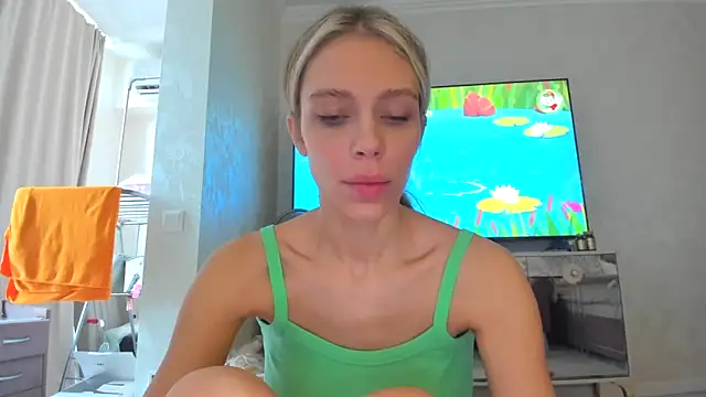 Iris cherry online show from 8, 12, 2024