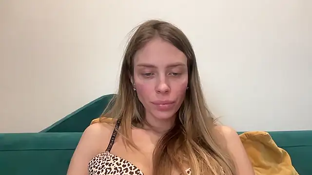 Iris cherry online show from 15, 1, 2026