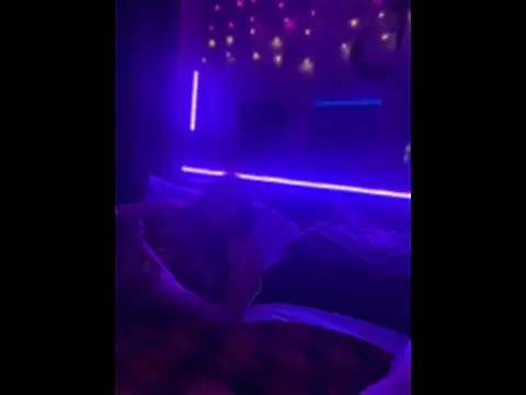 mirandamark2020 online show from 18, 4, 2026