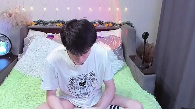 Yumi steve online show from 23, 11, 2025