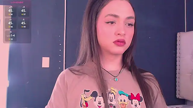 valen thompson online show from 12, 12, 2024