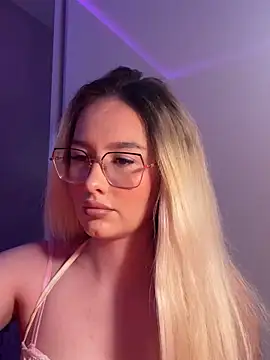 mollyxxx online show from 7, 6, 2026