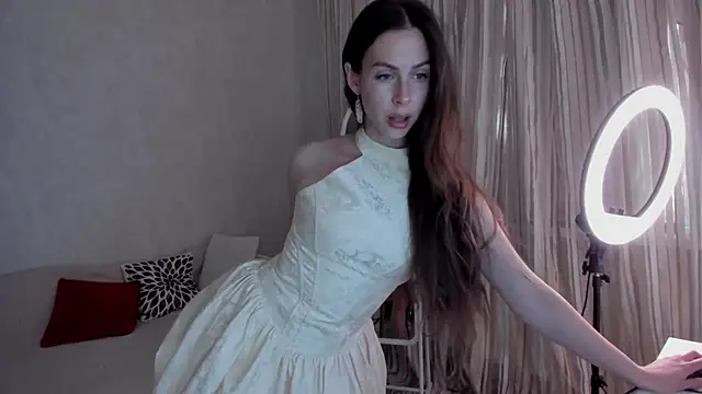 Teresa Hardly online show from 17, 7, 2026