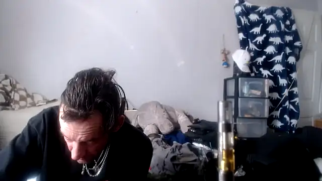 lickthecat online show from 10, 10, 2025