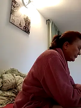 Hottie-Mom online show from 26, 9, 2025