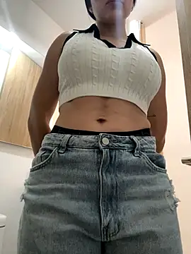 LaanaCooper online show from 21, 10, 2025
