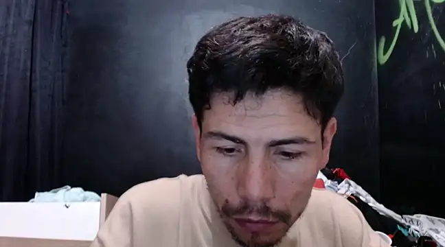 Snapshot of dannnyhot24 chatting on 28, 12, 2024 dannnyhot24 online show from 28, 12, 2024