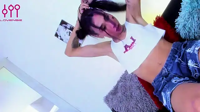 Sammybitchx online show from 13, 7, 2026