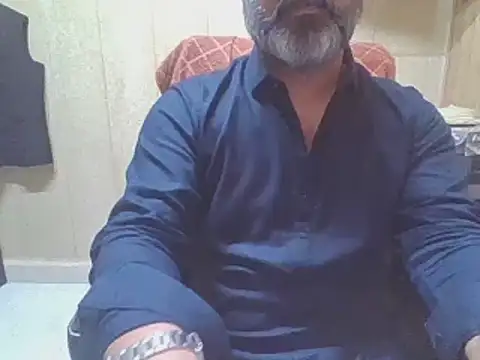 Snapshot of hairymaster95 chatting on 6, 7, 2026 hairymaster95 online show from 6, 7, 2026