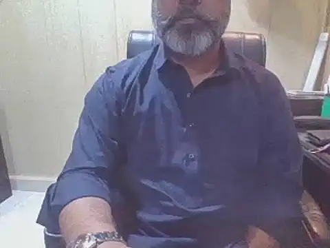 Snapshot of hairymaster95 chatting on 22, 7, 2026 hairymaster95 online show from 22, 7, 2026