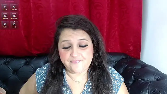 Snapshot of Kerly_Doll chatting on 2, 7, 2026 Kerly Doll online show from 2, 7, 2026