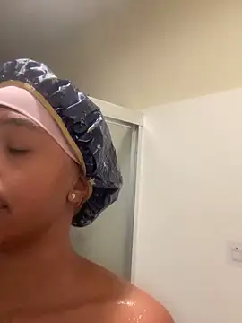 Cum2Charm online show from 3, 4, 2026