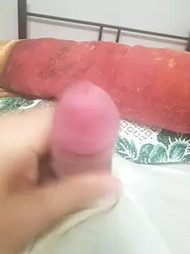 Ummfuss1 online show from 15, 4, 2026