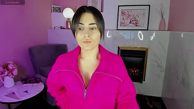 KylieMellow online show from 4, 2, 2025