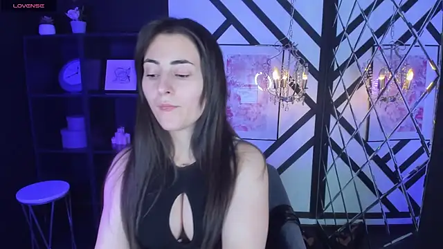 KylieMellow online show from 1, 3, 2025