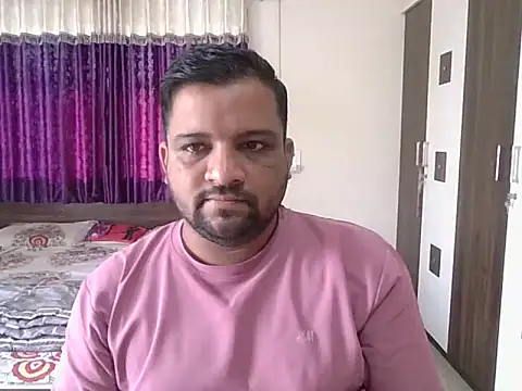 Snapshot of dhruv_love chatting on 27, 11, 2025 dhruv love online show from 27, 11, 2025