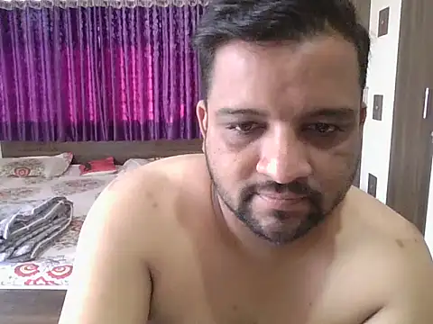 Snapshot of dhruv_love chatting on 29, 11, 2025 dhruv love online show from 29, 11, 2025