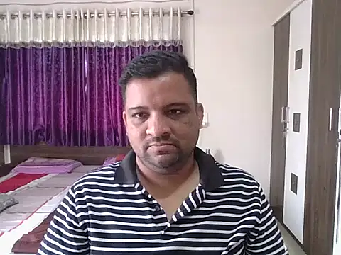 Snapshot of dhruv_love chatting on 19, 2, 2026 dhruv love online show from 19, 2, 2026