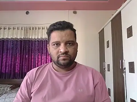 Snapshot of dhruv_love chatting on 2, 3, 2026 dhruv love online show from 2, 3, 2026