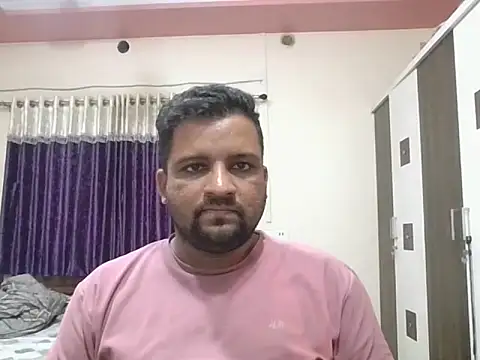 Snapshot of dhruv_love chatting on 2, 3, 2026 dhruv love online show from 2, 3, 2026