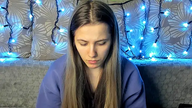 MaggieCake online show from 14, 12, 2024