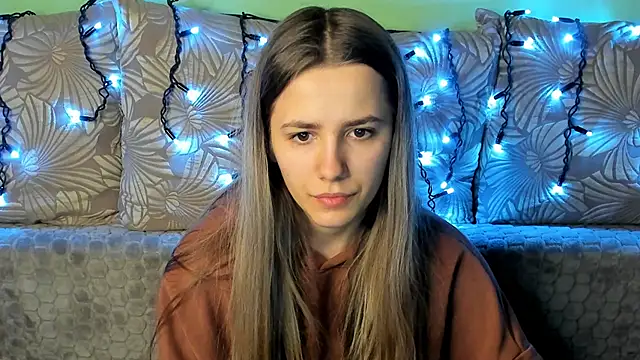 MaggieCake online show from 30, 12, 2024