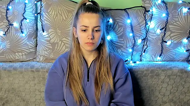 MaggieCake online show from 11, 1, 2025