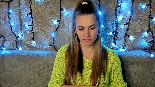 MaggieCake online show from 28, 1, 2025