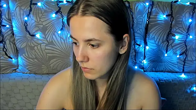 Snapshot of MaggieCake chatting on 17, 7, 2026 MaggieCake online show from 17, 7, 2026