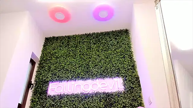 realhotfallingdevil online show from 20, 2, 2025