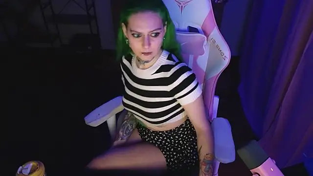 Ginger Stay online show from 23, 5, 2026