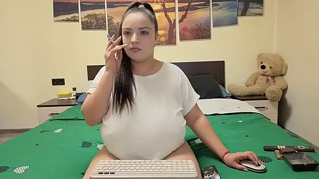 adelline online show from 25, 3, 2026